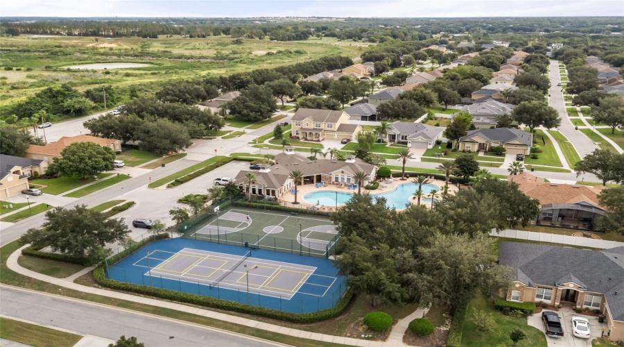 Clermont, Florida 34711, 4 Bedroom Bedrooms, ,3 Bathroombathrooms,Residential,For Sale,Powderhorn Place,0,Mfro6436565