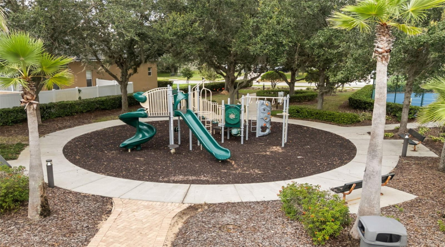 Clermont, Florida 34711, 4 Bedroom Bedrooms, ,3 Bathroombathrooms,Residential,For Sale,Powderhorn Place,0,Mfro6436565