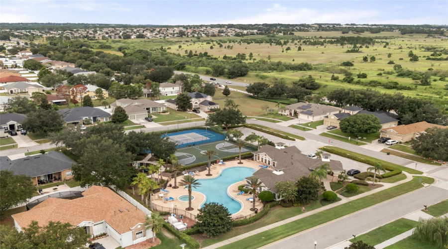 Clermont, Florida 34711, 4 Bedroom Bedrooms, ,3 Bathroombathrooms,Residential,For Sale,Powderhorn Place,0,Mfro6436565