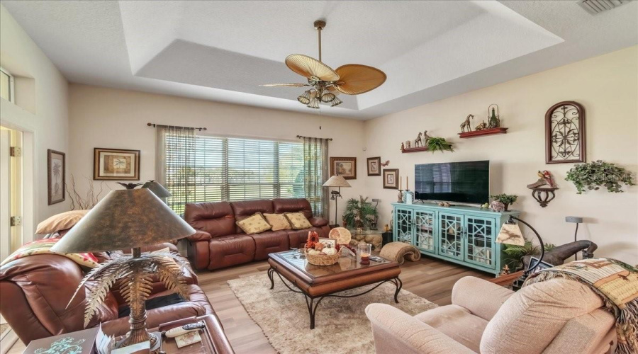 The Villages, Florida 32162, 4 Bedroom Bedrooms, ,2 Bathroombathrooms,Residential,For Sale,Saint James,0,Mfrv4950915