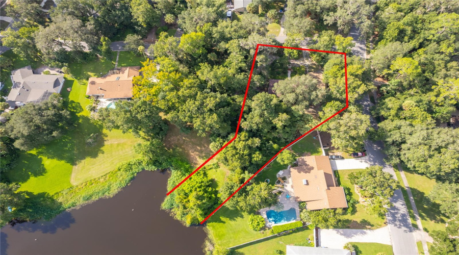 Oviedo, Florida 32765, 2 Bedroom Bedrooms, ,2 Bathroombathrooms,Residential,For Sale,Maple,0,Mfro6436712