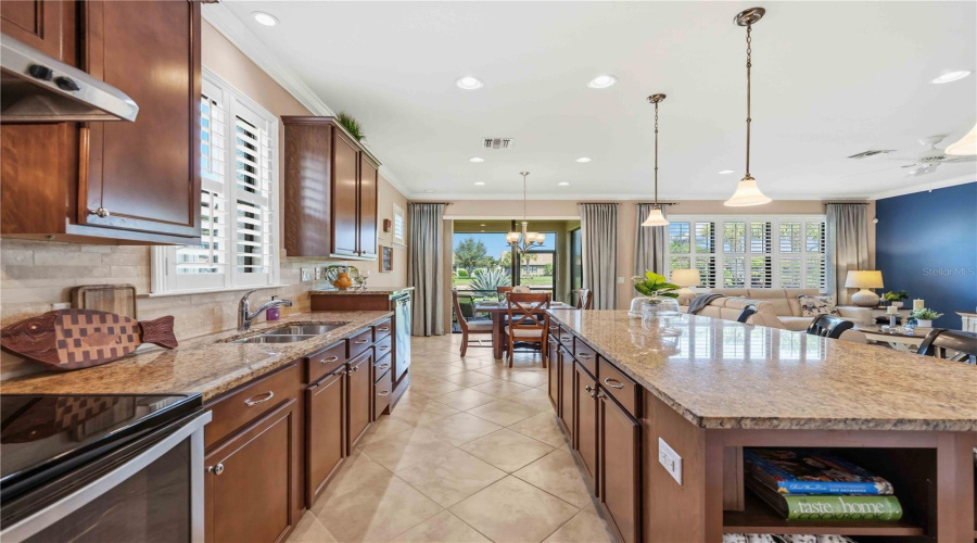 Venice, Florida 34292, 2 Bedroom Bedrooms, ,2 Bathroombathrooms,Residential,For Sale,Quisto,0,Mfra4699657