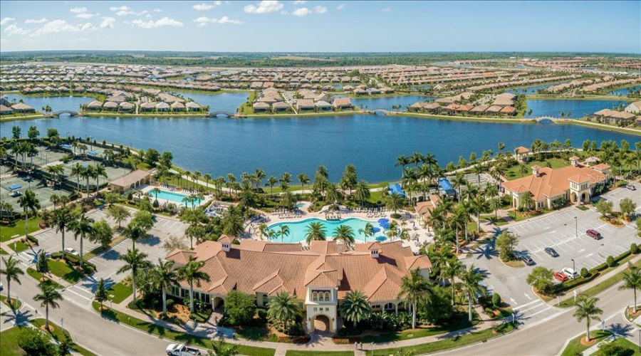 Venice, Florida 34292, 2 Bedroom Bedrooms, ,2 Bathroombathrooms,Residential,For Sale,Quisto,0,Mfra4699657
