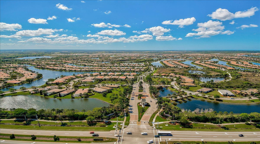 Venice, Florida 34292, 2 Bedroom Bedrooms, ,2 Bathroombathrooms,Residential,For Sale,Quisto,0,Mfra4699657