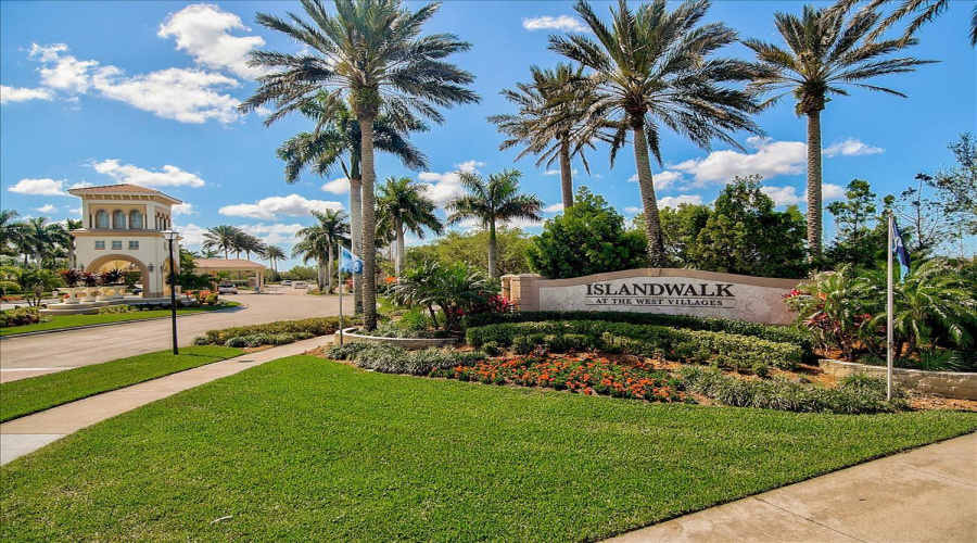 Venice, Florida 34292, 2 Bedroom Bedrooms, ,2 Bathroombathrooms,Residential,For Sale,Quisto,0,Mfra4699657