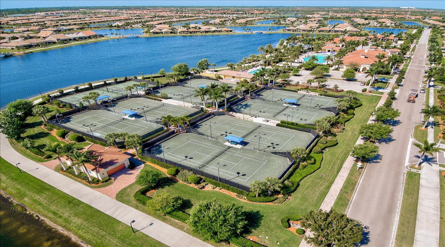 Venice, Florida 34292, 2 Bedroom Bedrooms, ,2 Bathroombathrooms,Residential,For Sale,Quisto,0,Mfra4699657