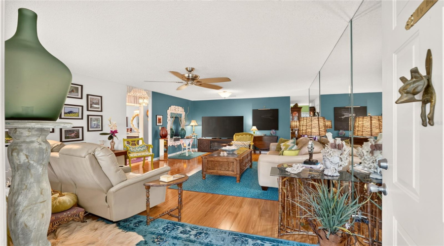 Ocala, Florida 34481, 2 Bedroom Bedrooms, ,2 Bathroombathrooms,Residential,For Sale,91St,0,Mfrom731189