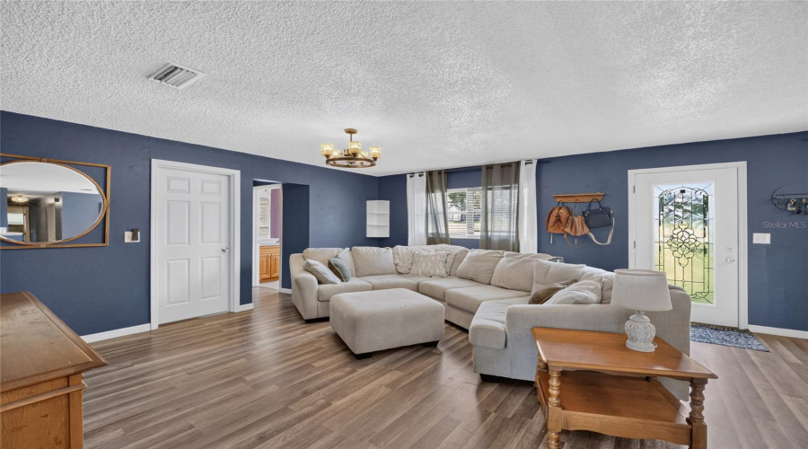 Williston, Florida 32696, 3 Bedroom Bedrooms, ,2 Bathroombathrooms,Residential,For Sale,25Th,0,Mfrom731190