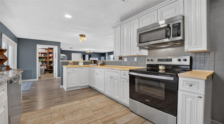 Williston, Florida 32696, 3 Bedroom Bedrooms, ,2 Bathroombathrooms,Residential,For Sale,25Th,0,Mfrom731190