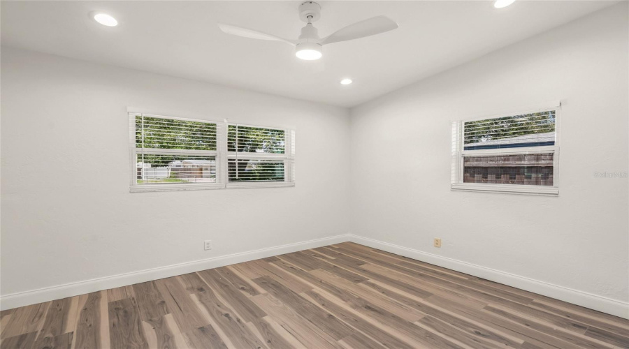 Sarasota, Florida 34235, 3 Bedroom Bedrooms, ,2 Bathroombathrooms,Residential,For Sale,Ingot,0,Mfrr4911822