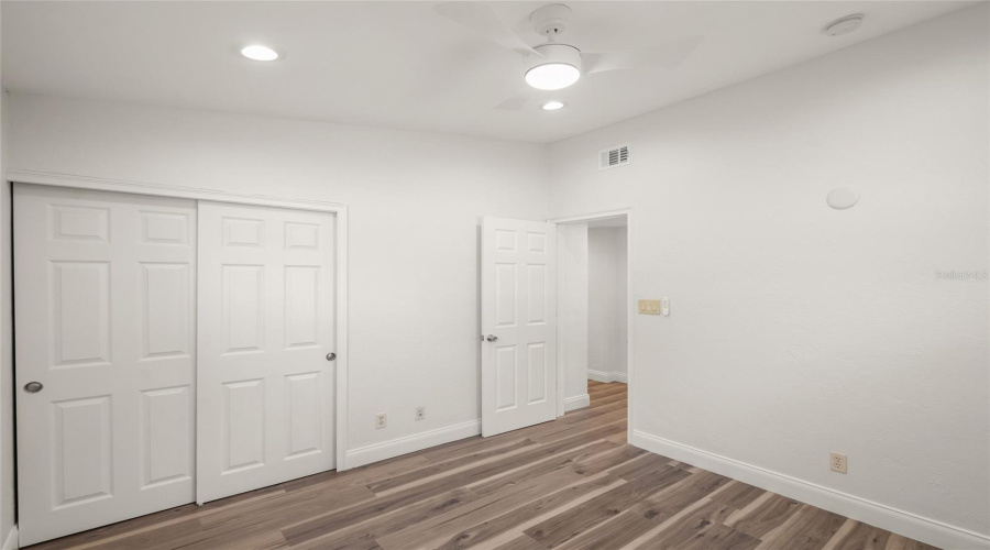 Sarasota, Florida 34235, 3 Bedroom Bedrooms, ,2 Bathroombathrooms,Residential,For Sale,Ingot,0,Mfrr4911822