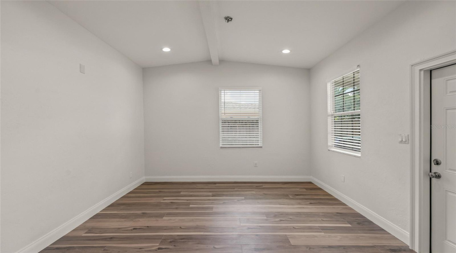 Sarasota, Florida 34235, 3 Bedroom Bedrooms, ,2 Bathroombathrooms,Residential,For Sale,Ingot,0,Mfrr4911822