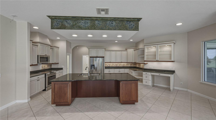 Winter Haven, Florida 33884, 4 Bedroom Bedrooms, ,3 Bathroombathrooms,Residential,For Sale,Sandhill,0,Mfrl4963215