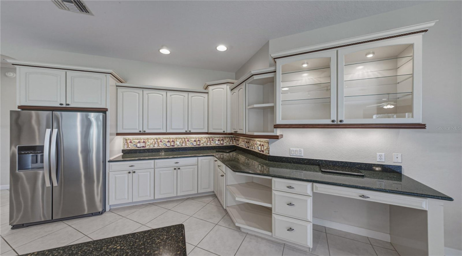 Winter Haven, Florida 33884, 4 Bedroom Bedrooms, ,3 Bathroombathrooms,Residential,For Sale,Sandhill,0,Mfrl4963215