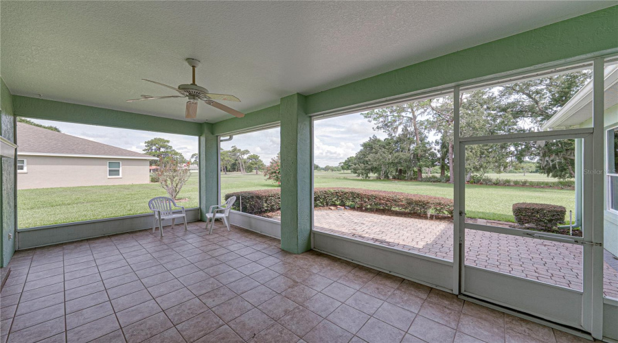 Winter Haven, Florida 33884, 4 Bedroom Bedrooms, ,3 Bathroombathrooms,Residential,For Sale,Sandhill,0,Mfrl4963215