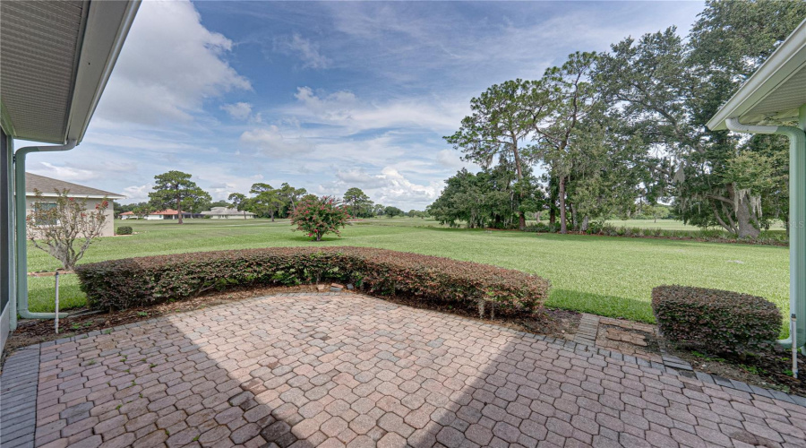 Winter Haven, Florida 33884, 4 Bedroom Bedrooms, ,3 Bathroombathrooms,Residential,For Sale,Sandhill,0,Mfrl4963215