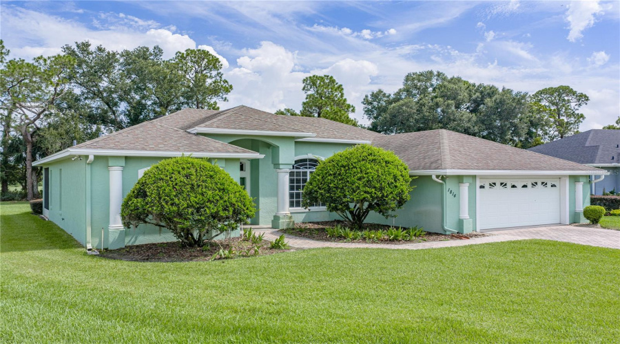 Winter Haven, Florida 33884, 4 Bedroom Bedrooms, ,3 Bathroombathrooms,Residential,For Sale,Sandhill,0,Mfrl4963215