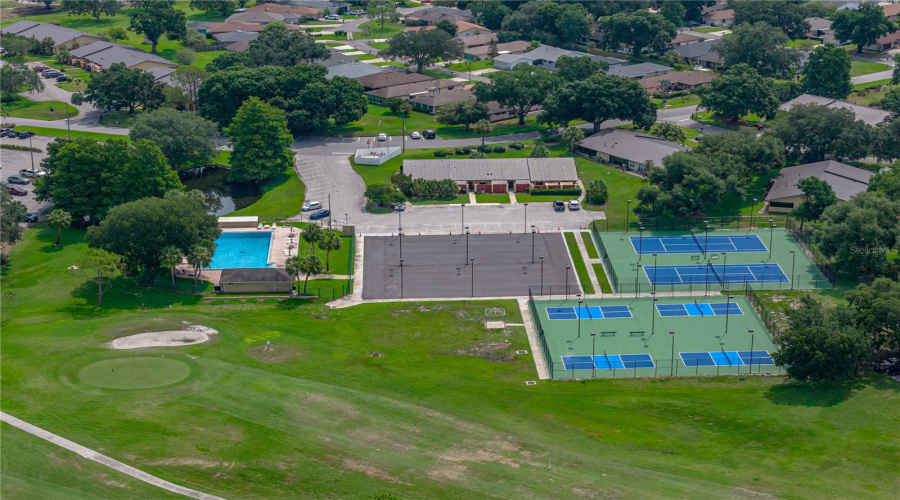 Winter Haven, Florida 33884, 4 Bedroom Bedrooms, ,3 Bathroombathrooms,Residential,For Sale,Sandhill,0,Mfrl4963215