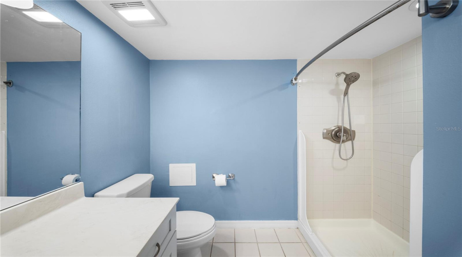 Naples, Florida 34109, 2 Bedroom Bedrooms, ,2 Bathroombathrooms,Residential,For Sale,Jewel,0,Mfrtb8512211