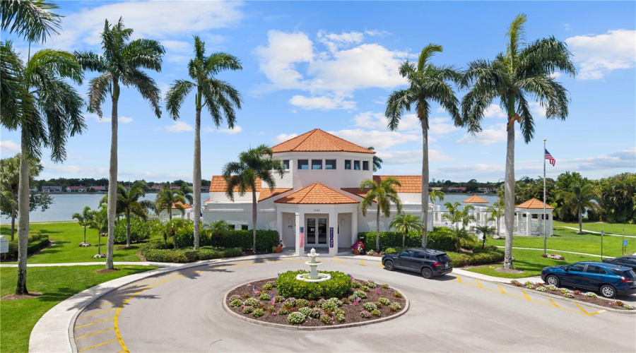 Naples, Florida 34109, 2 Bedroom Bedrooms, ,2 Bathroombathrooms,Residential,For Sale,Jewel,0,Mfrtb8512211