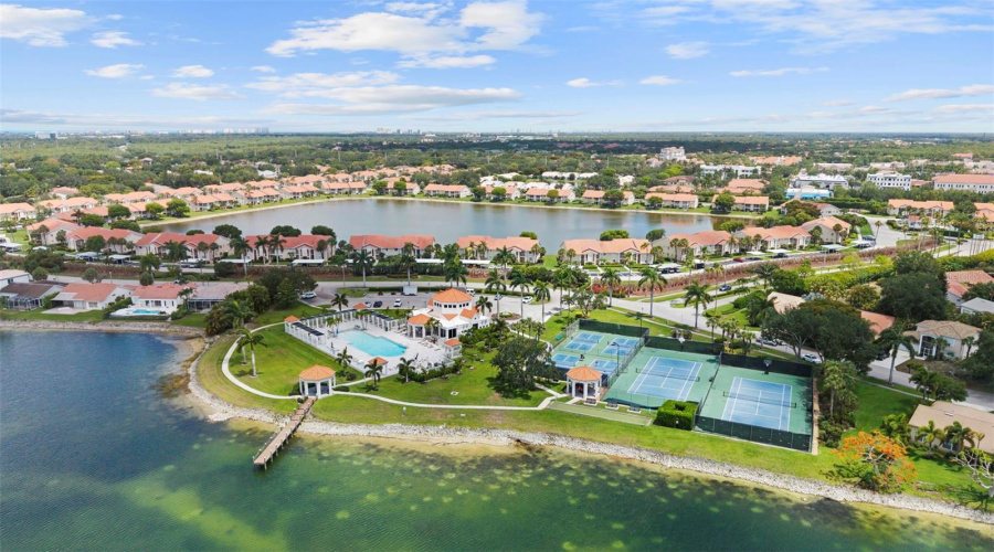 Naples, Florida 34109, 2 Bedroom Bedrooms, ,2 Bathroombathrooms,Residential,For Sale,Jewel,0,Mfrtb8512211