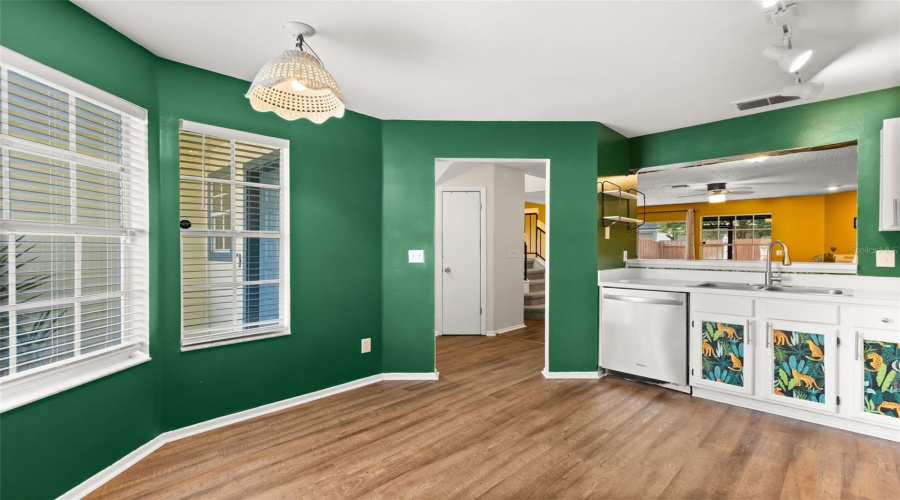 Apopka, Florida 32703, 3 Bedroom Bedrooms, ,2 Bathroombathrooms,Residential,For Sale,Lancaster,0,Mfro6435850