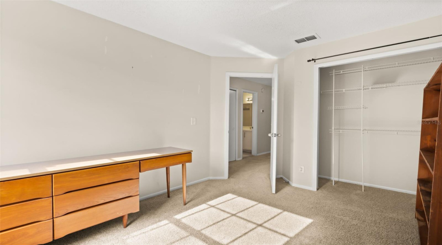 Apopka, Florida 32703, 3 Bedroom Bedrooms, ,2 Bathroombathrooms,Residential,For Sale,Lancaster,0,Mfro6435850