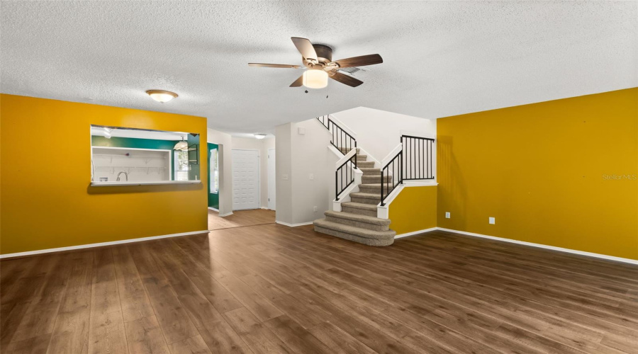 Apopka, Florida 32703, 3 Bedroom Bedrooms, ,2 Bathroombathrooms,Residential,For Sale,Lancaster,0,Mfro6435850
