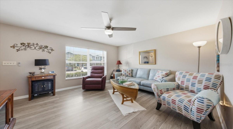 Pinellas Park, Florida 33781, 2 Bedroom Bedrooms, ,1 Bathroombathrooms,Residential,For Sale,67Th,0,Mfrtb8526443