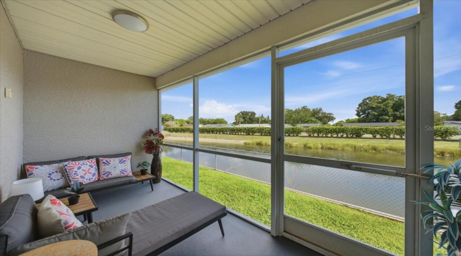 Pinellas Park, Florida 33781, 2 Bedroom Bedrooms, ,1 Bathroombathrooms,Residential,For Sale,67Th,0,Mfrtb8526443