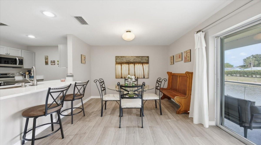 Pinellas Park, Florida 33781, 2 Bedroom Bedrooms, ,1 Bathroombathrooms,Residential,For Sale,67Th,0,Mfrtb8526443