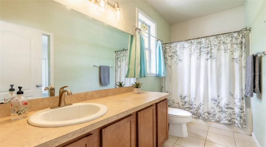Jack And Jill Bath