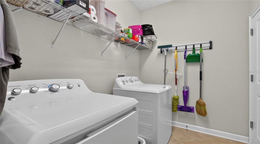 Clermont, Florida 34711, 3 Bedroom Bedrooms, ,2 Bathroombathrooms,Residential,For Sale,Kinley Brooke,0,Mfro6410225