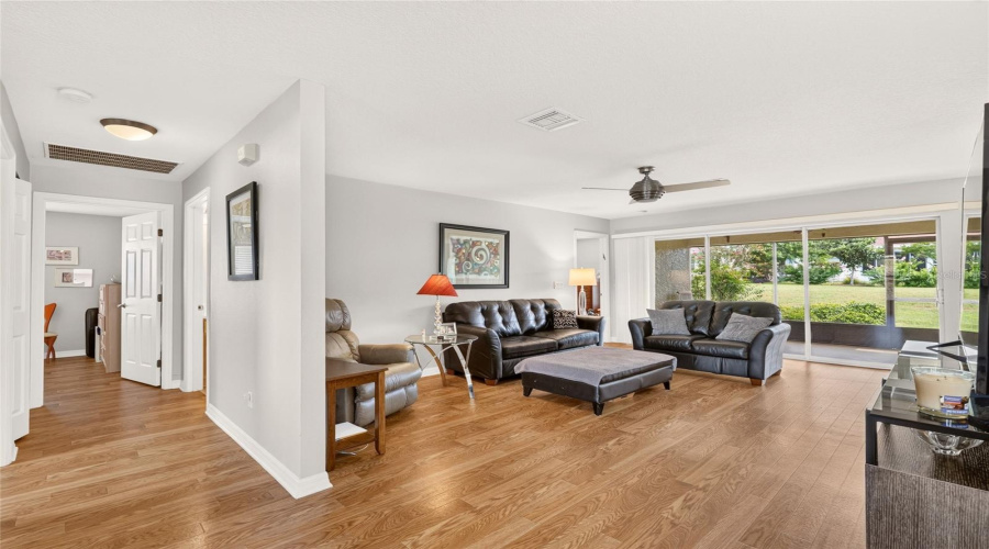 Ocala, Florida 34481, 2 Bedroom Bedrooms, ,2 Bathroombathrooms,Residential,For Sale,91St,0,Mfrom730857
