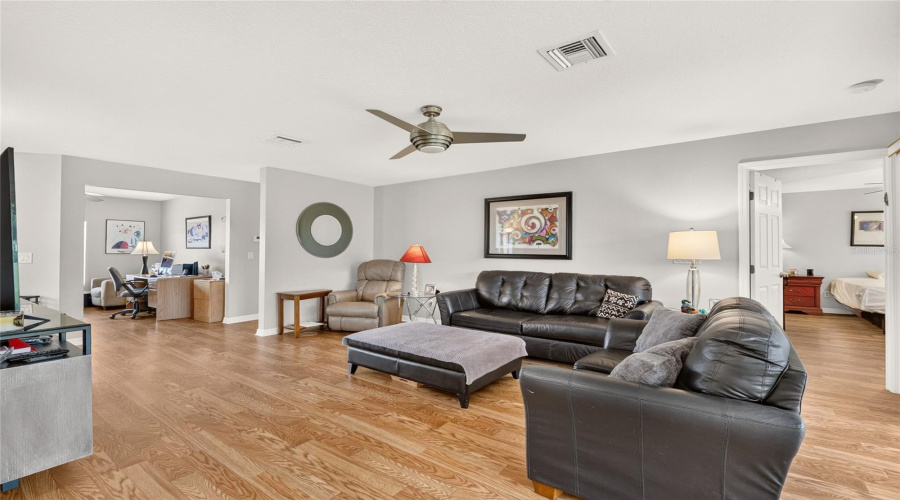 Ocala, Florida 34481, 2 Bedroom Bedrooms, ,2 Bathroombathrooms,Residential,For Sale,91St,0,Mfrom730857