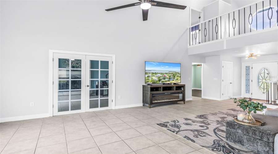 Tarpon Springs, Florida 34689, 4 Bedroom Bedrooms, ,3 Bathroombathrooms,Residential,For Sale,Harbour Watch,0,Mfrw7888970