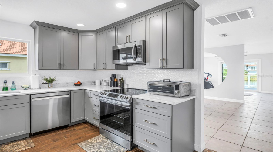 Tarpon Springs, Florida 34689, 4 Bedroom Bedrooms, ,3 Bathroombathrooms,Residential,For Sale,Harbour Watch,0,Mfrw7888970