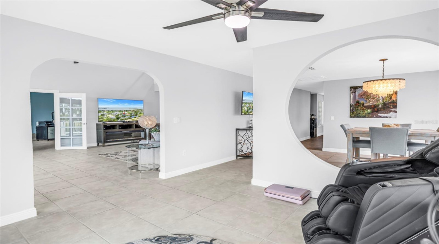 Tarpon Springs, Florida 34689, 4 Bedroom Bedrooms, ,3 Bathroombathrooms,Residential,For Sale,Harbour Watch,0,Mfrw7888970