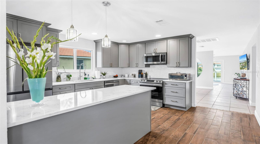 Tarpon Springs, Florida 34689, 4 Bedroom Bedrooms, ,3 Bathroombathrooms,Residential,For Sale,Harbour Watch,0,Mfrw7888970