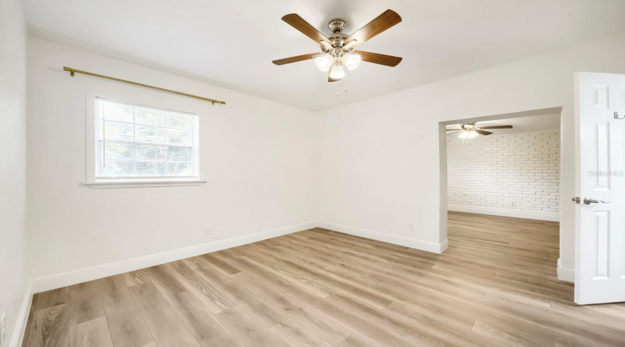 Sanford, Florida 32771, 3 Bedroom Bedrooms, ,1 Bathroombathrooms,Residential,For Sale,Hays,0,Mfrtb8521395