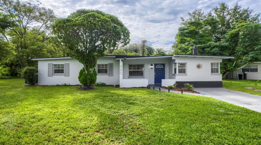 Sanford, Florida 32771, 3 Bedroom Bedrooms, ,1 Bathroombathrooms,Residential,For Sale,Hays,0,Mfrtb8521395