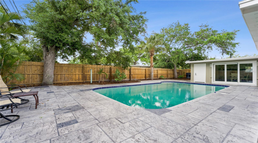 St Petersburg, Florida 33710, 3 Bedroom Bedrooms, ,2 Bathroombathrooms,Residential,For Sale,11Th,0,Mfrtb8490160