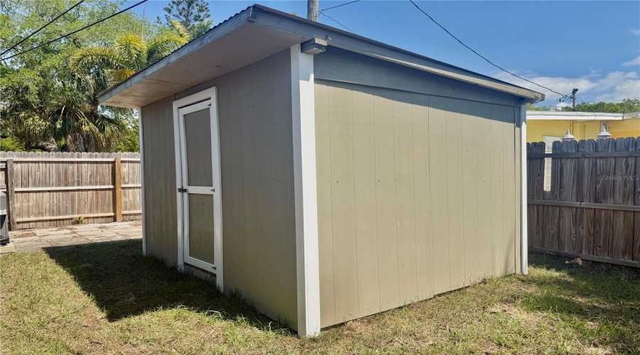 St Petersburg, Florida 33710, 3 Bedroom Bedrooms, ,2 Bathroombathrooms,Residential,For Sale,11Th,0,Mfrtb8490160