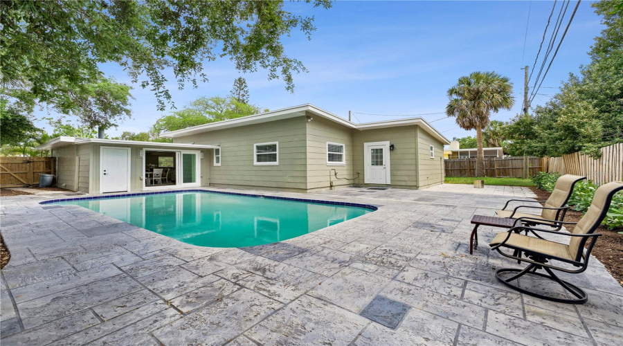 St Petersburg, Florida 33710, 3 Bedroom Bedrooms, ,2 Bathroombathrooms,Residential,For Sale,11Th,0,Mfrtb8490160