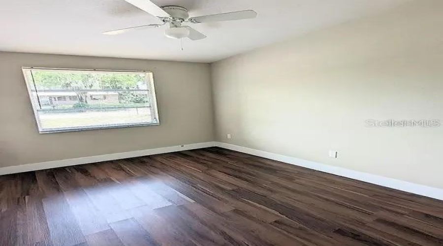 Lakeland, Florida 33801, 4 Bedroom Bedrooms, ,2 Bathroombathrooms,Residential,For Sale,Coral,0,Mfrs5154810