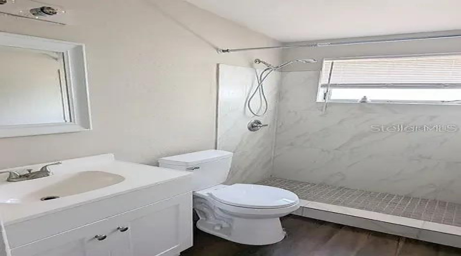 Lakeland, Florida 33801, 4 Bedroom Bedrooms, ,2 Bathroombathrooms,Residential,For Sale,Coral,0,Mfrs5154810