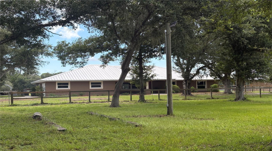 Sarasota, Florida 34241, 3 Bedroom Bedrooms, ,2 Bathroombathrooms,Residential,For Sale,Prairie Junction,0,Mfra4704124