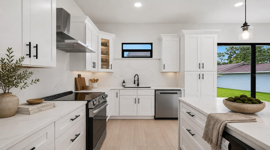 Tampa, Florida 33604, 4 Bedroom Bedrooms, ,2 Bathroombathrooms,Residential,For Sale,10Th,0,Mfrtb8528343