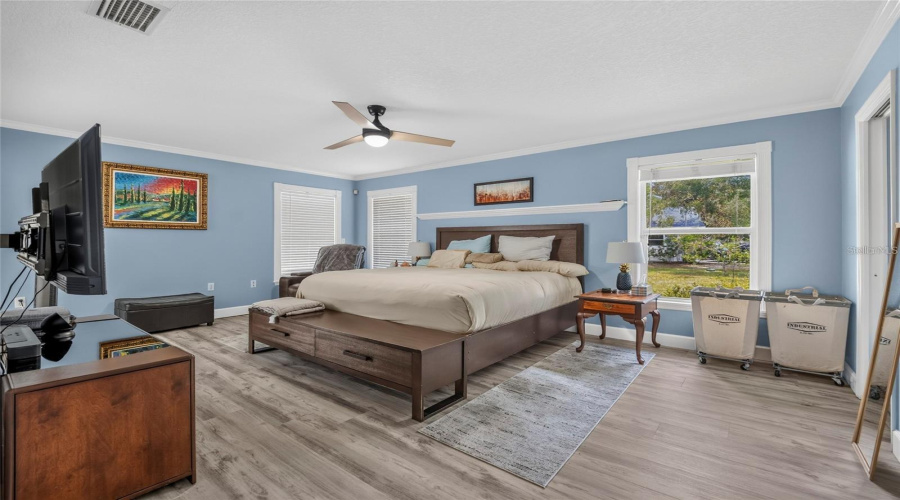 Bradenton, Florida 34212, 4 Bedroom Bedrooms, ,3 Bathroombathrooms,Residential,For Sale,Woodview,0,Mfra4704232