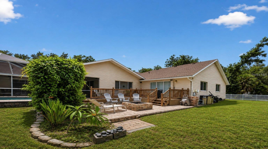 Bradenton, Florida 34212, 4 Bedroom Bedrooms, ,3 Bathroombathrooms,Residential,For Sale,Woodview,0,Mfra4704232